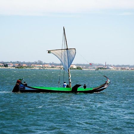 Sailing Apartment Aveiro Buitenkant foto